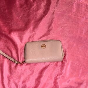 Michael Kors Blush Pink Wristlet